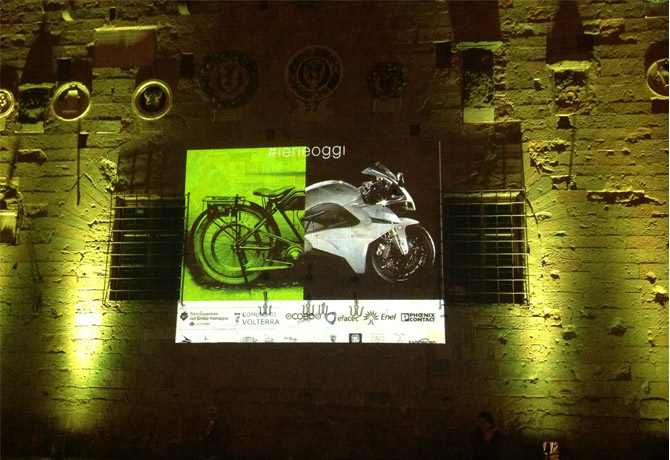 Passato e presente si uniscono nel 'lancio' della Superbike elettrica Energica