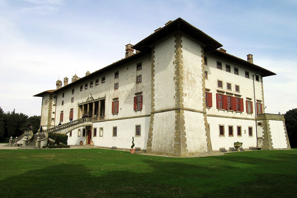 Un incontro sulla bellezza nell'energia in un castello Mediceo