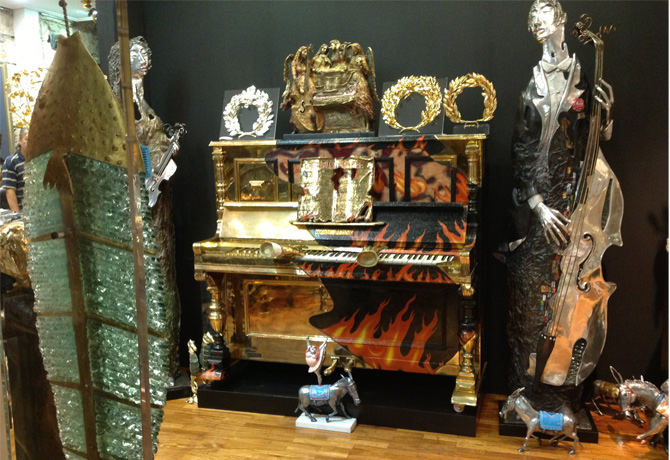 Apostol - sculture delle meraviglie