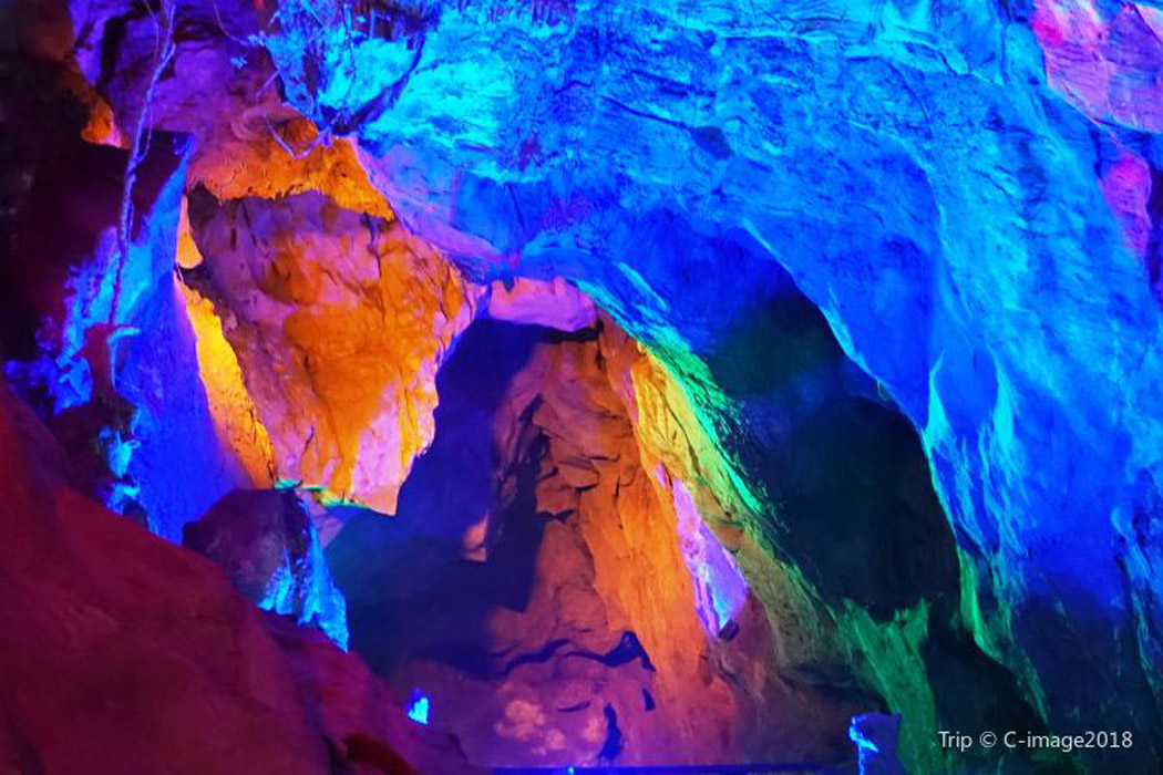 Tai’an.Palazzo sotterraneo del drago