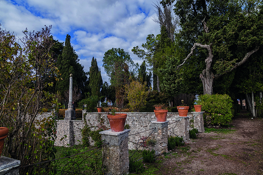 Fumone. Il giardino pensile del Castello di Fumone