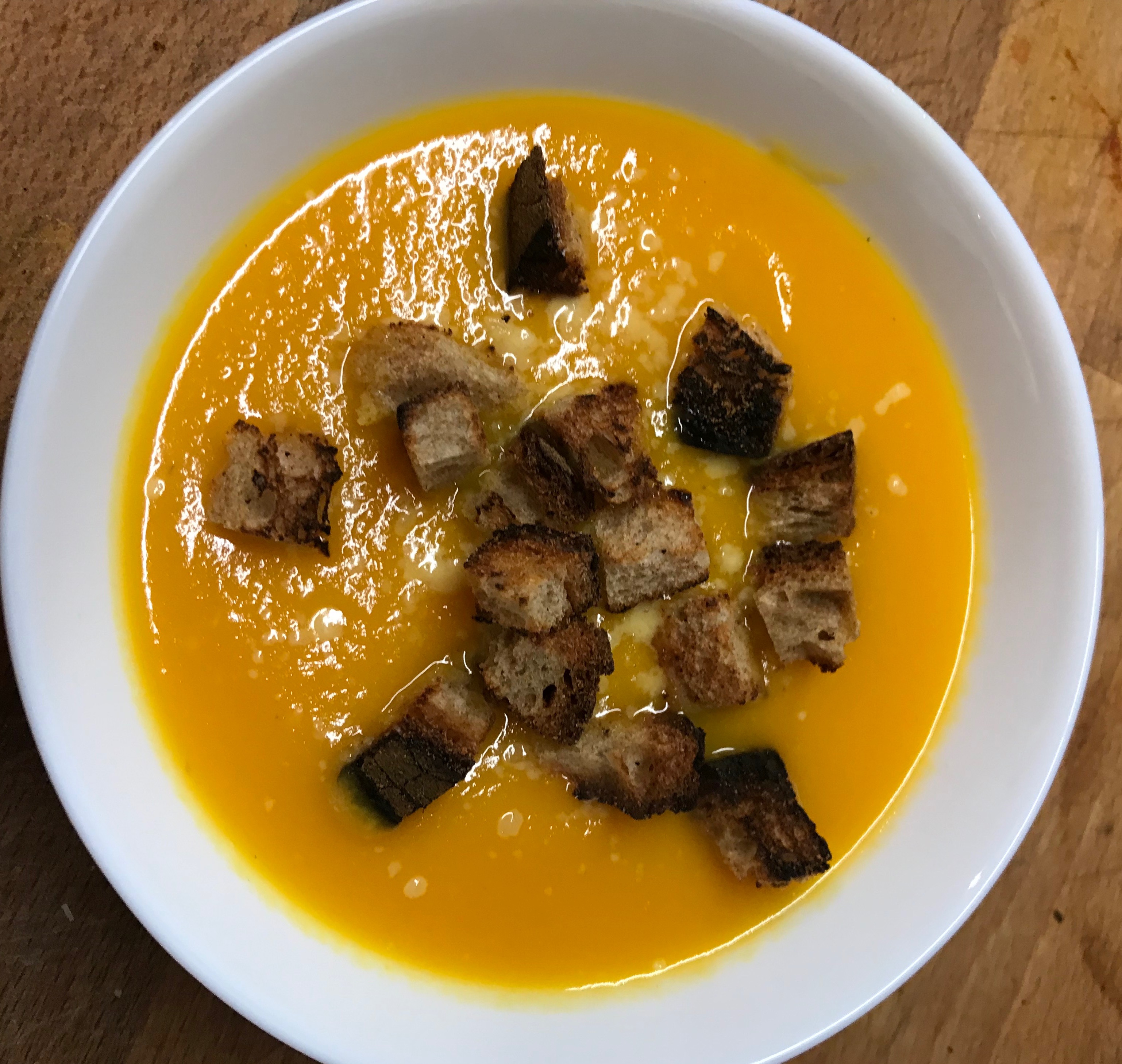 L’arancione in cucina con la zucca e la carota
