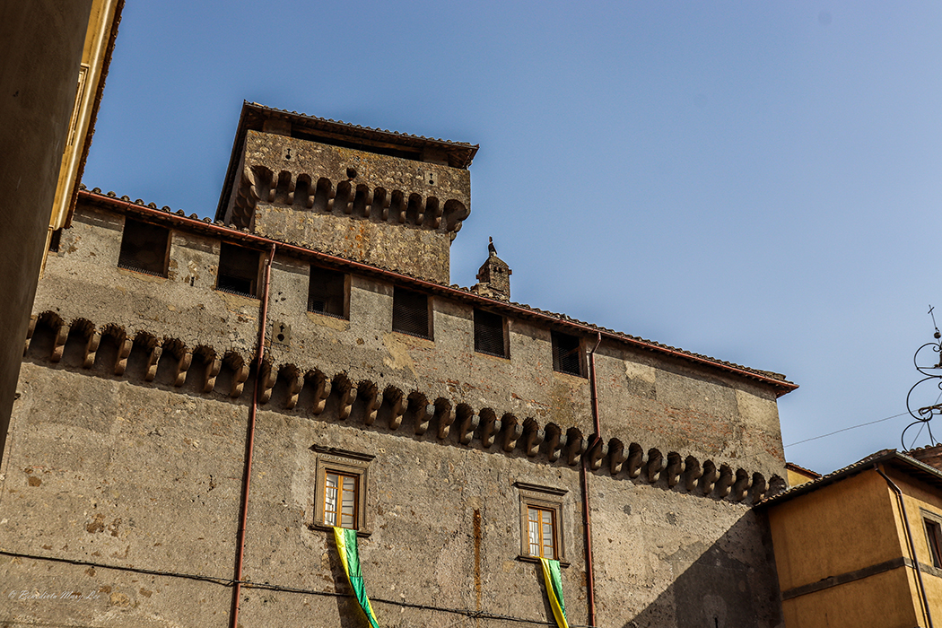Carbognano. Rocca Farnese