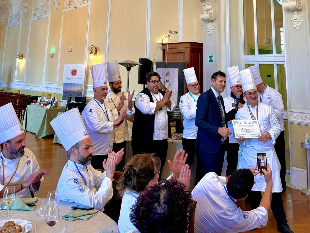 Donna Vittori back at the Hotellerie School  in Fiuggi