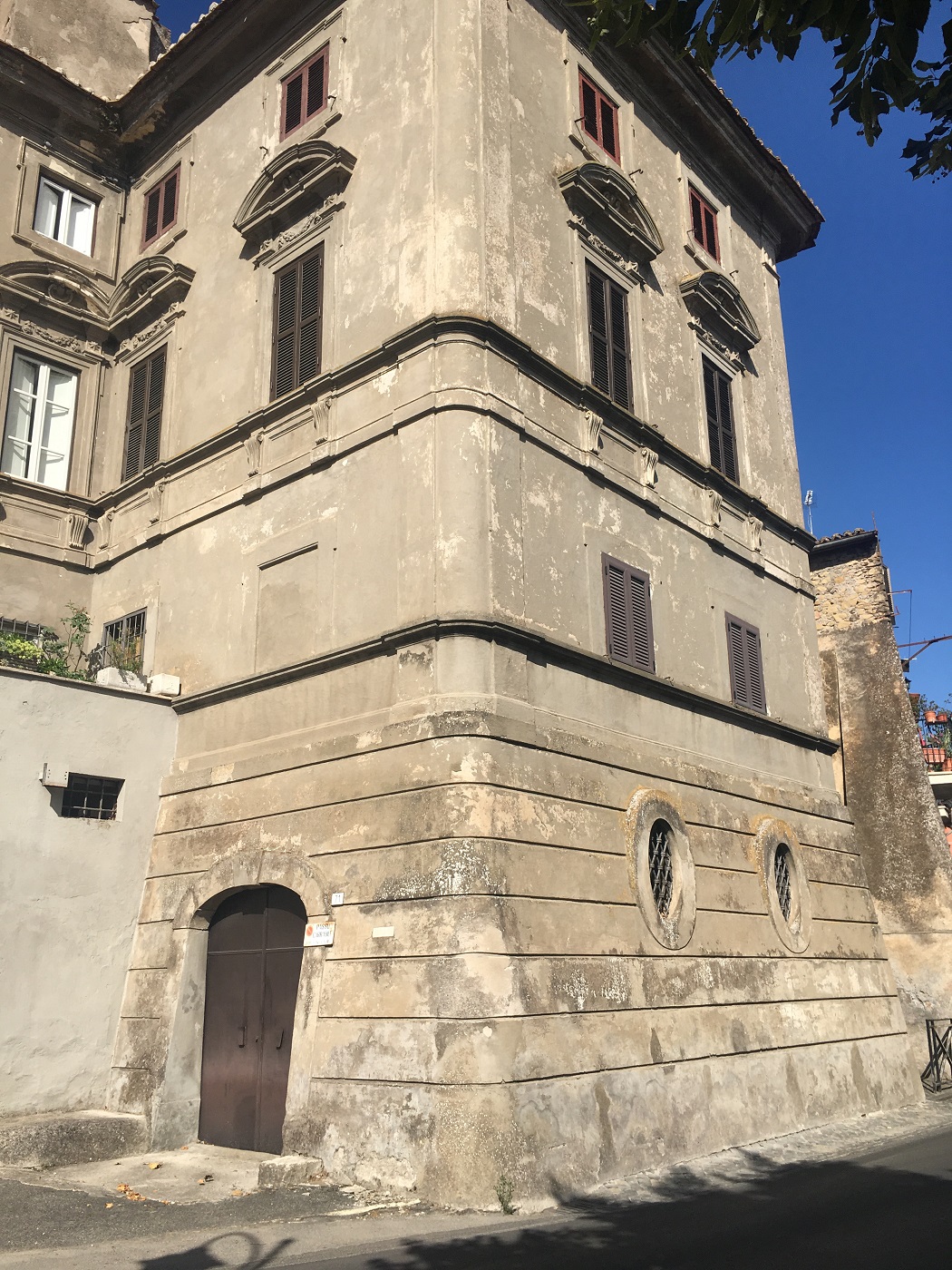Paliano- Palazzo Petrarca by Francesco Massimi