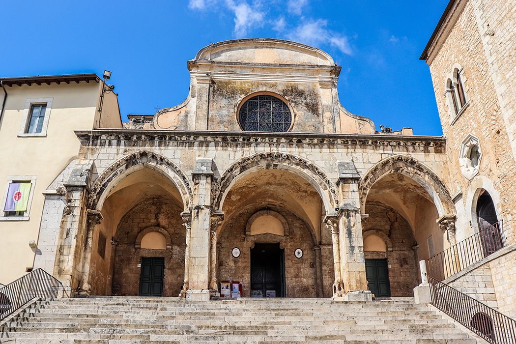 Priverno. Cattedrale di Santa Maria Annunziata