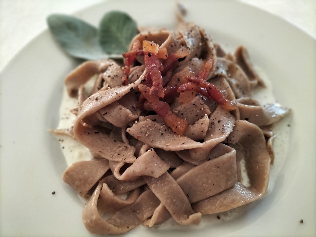 Ricetta della tagliatelle di farina di castagna