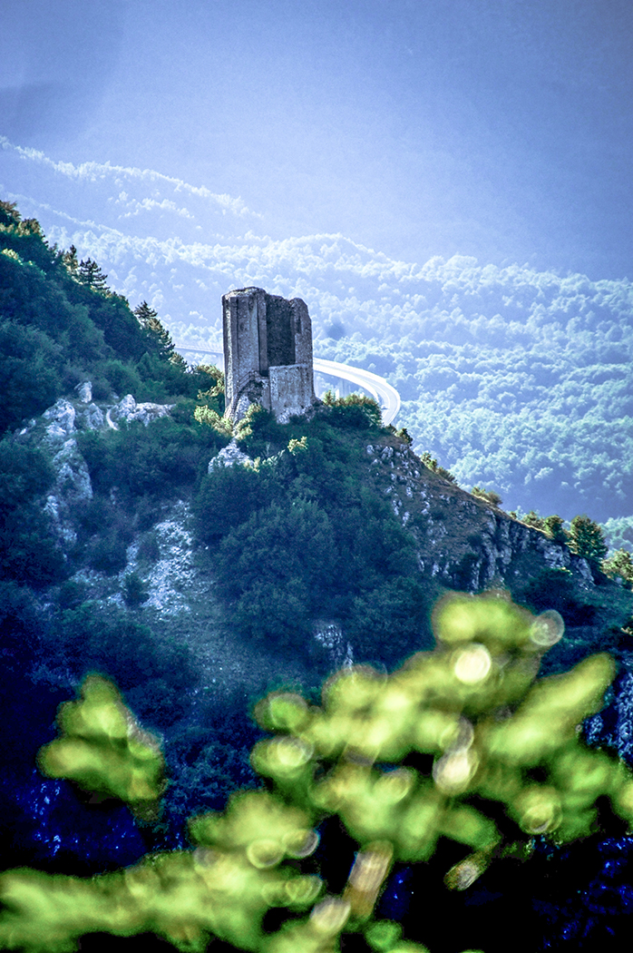 Leonessa. Torre Angioina