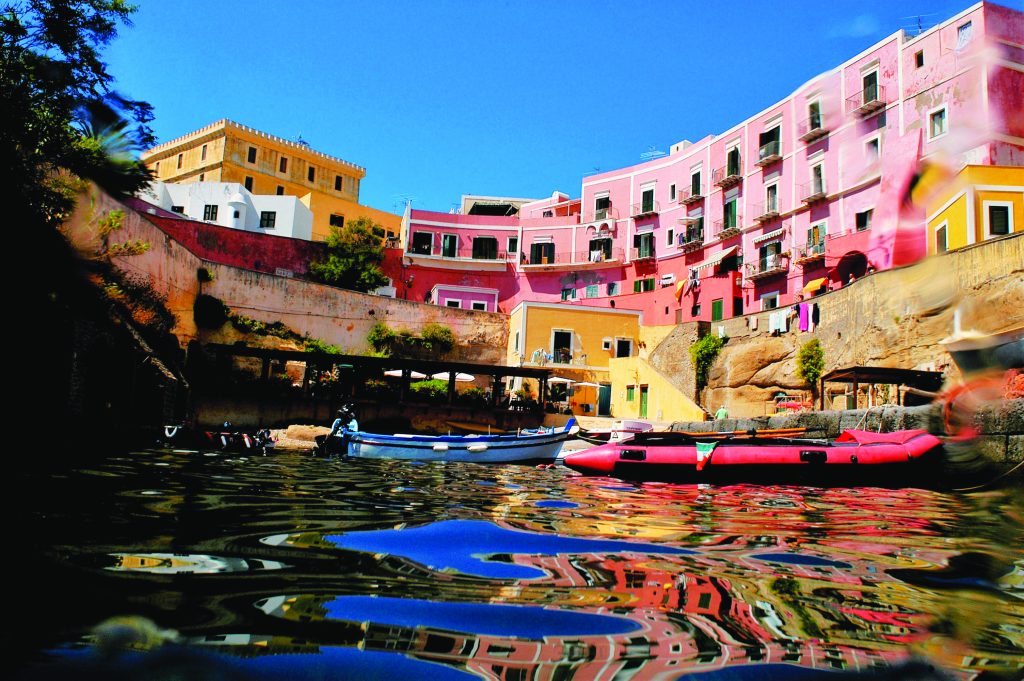 Ventotene by Ettore Caratelli