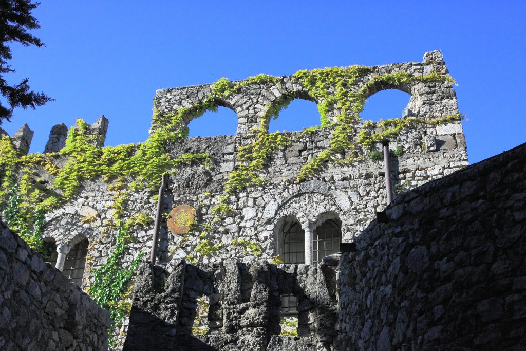 The Church of Torre Cajetani and its people, a long connection