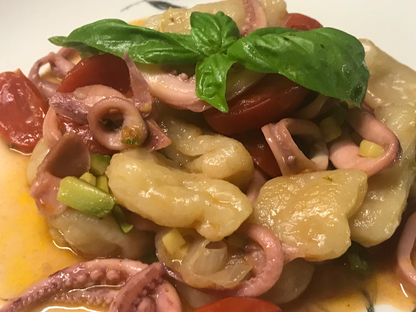 Gnocchi con Totani di Anzio, perfetti con le patate novelle