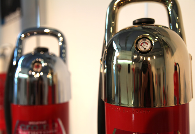 L’eleganza del rosso, anche negli impianti di sicurezza