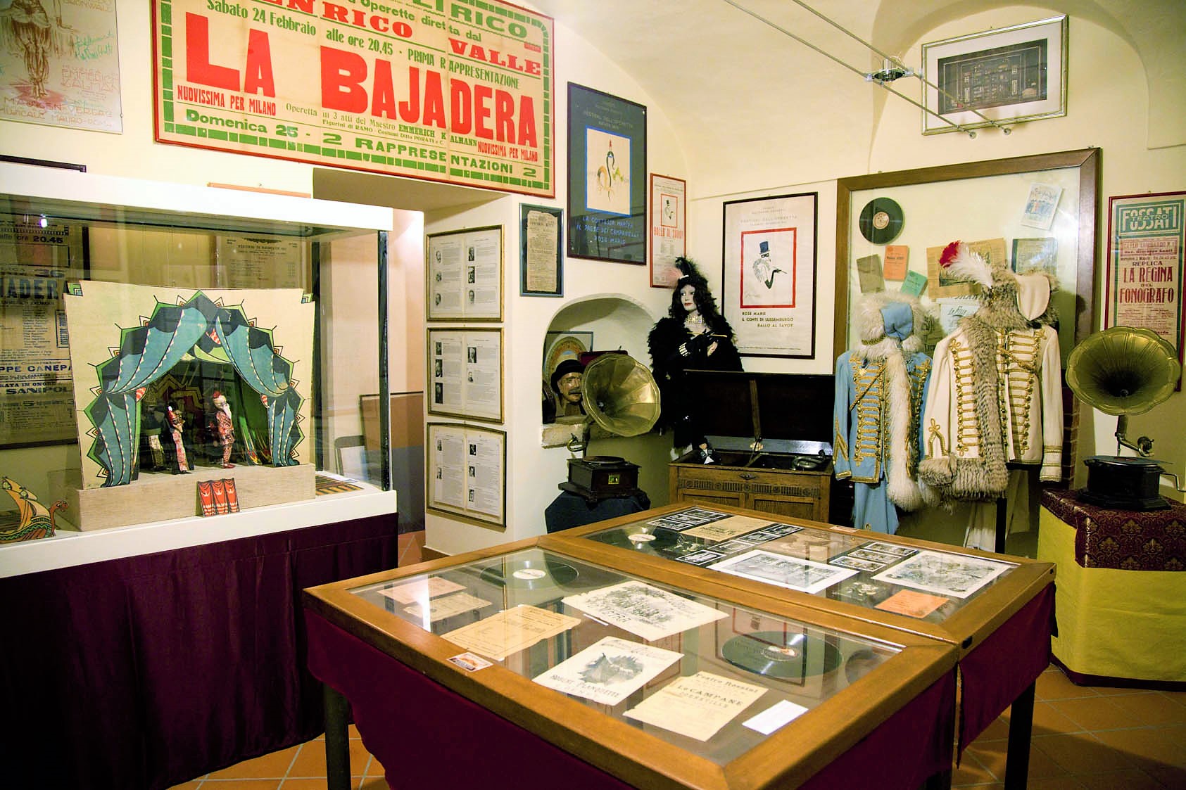 Torre Cajetani- Sala grammofoni by Comune di Torre Cajetani